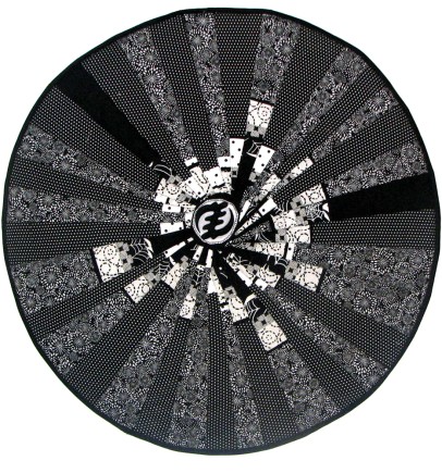 Only God 2, Quilt by Aisha Lumumba, www.obaquilts.com